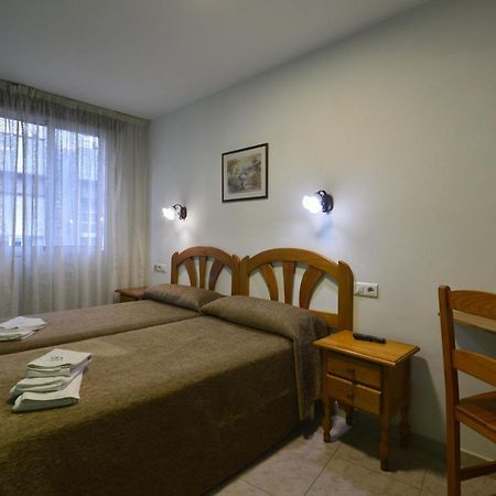 Hotel Marin Bagian luar foto
