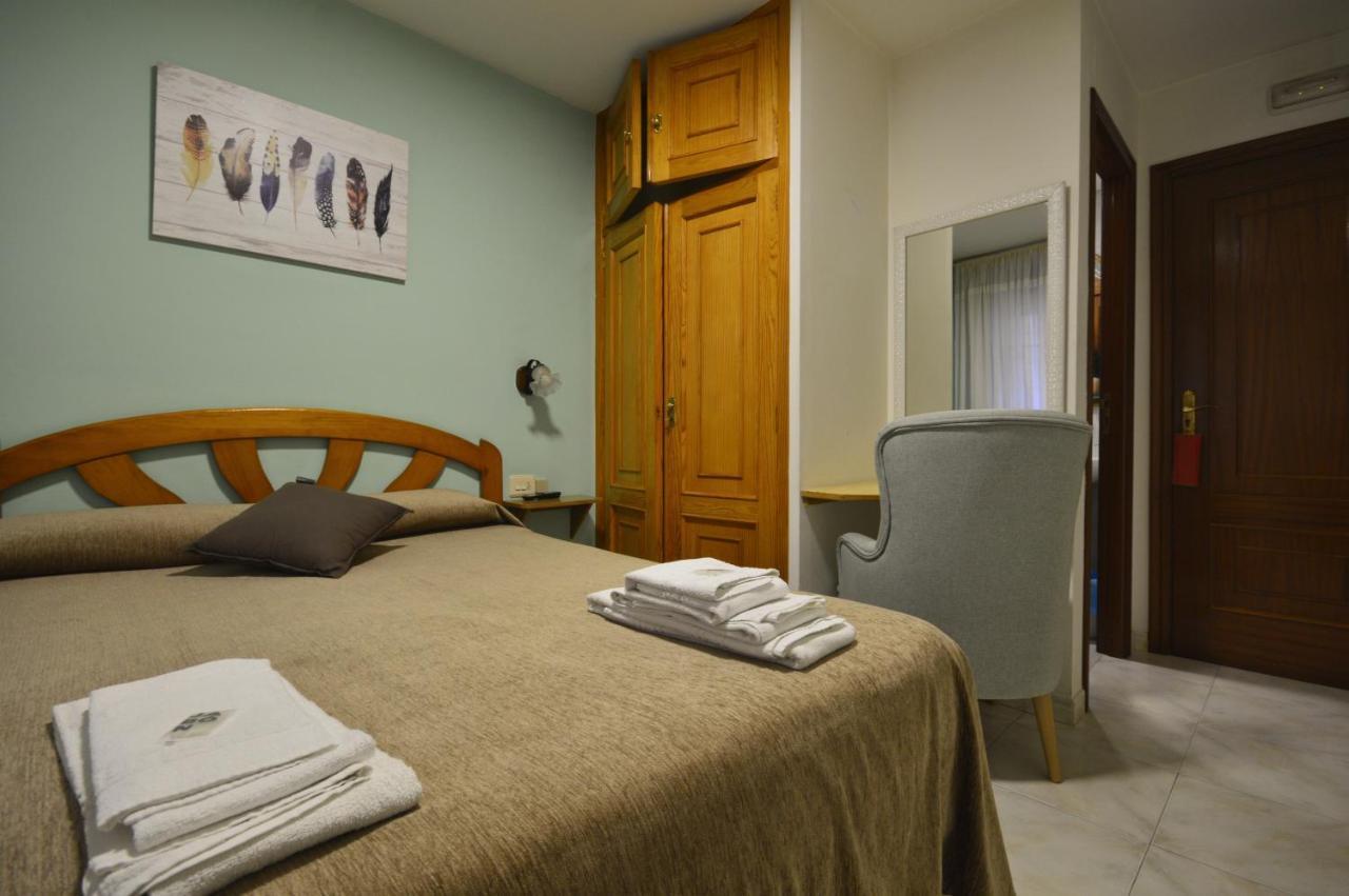 Hotel Marin Bagian luar foto